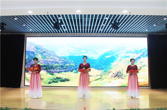 市中心血站舉行慶祝中國共產(chǎn)黨成立100周年表彰大會(huì)暨“紅色經(jīng)典誦讀”競賽活動(dòng)